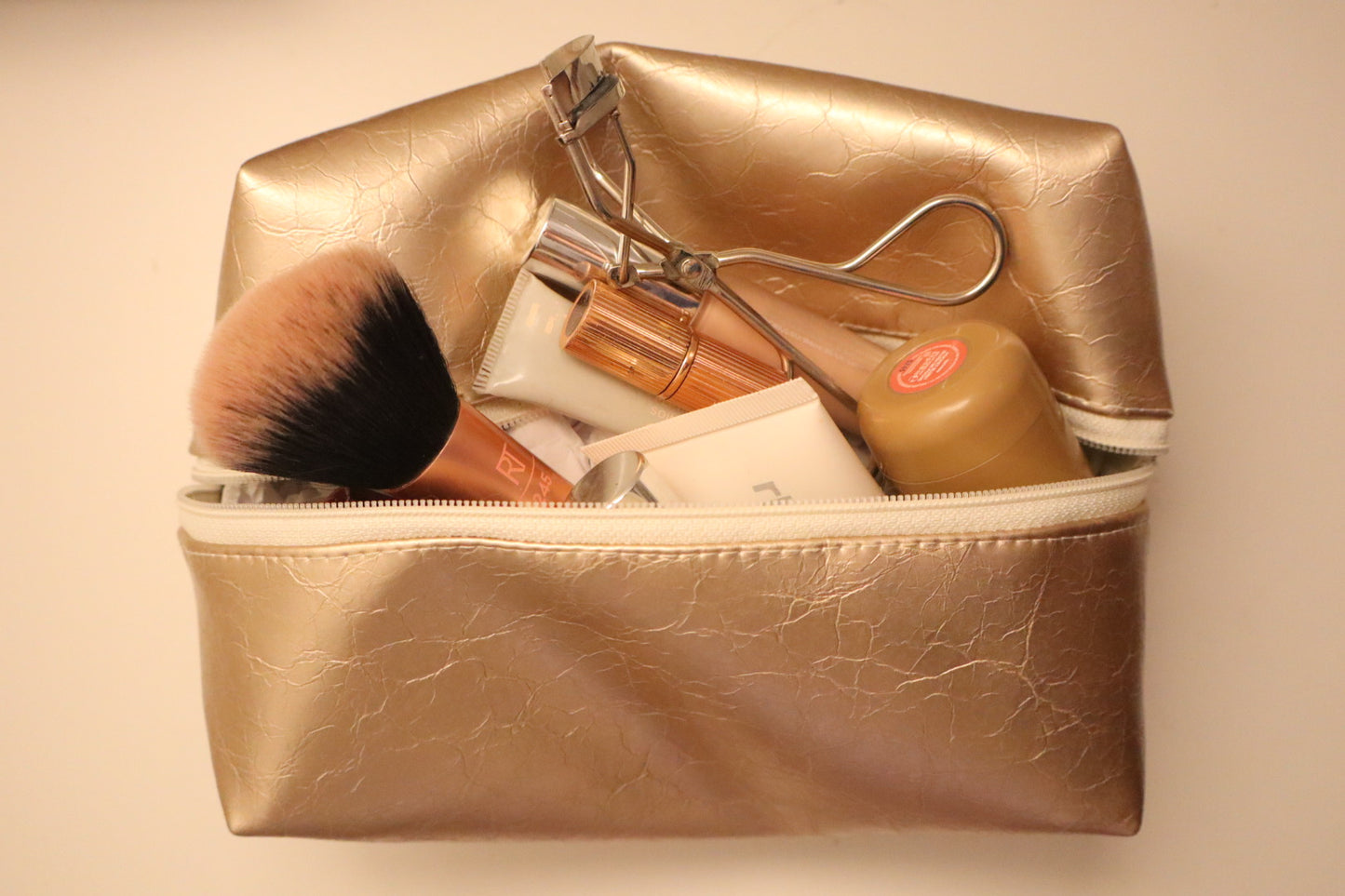 Doré pouch
